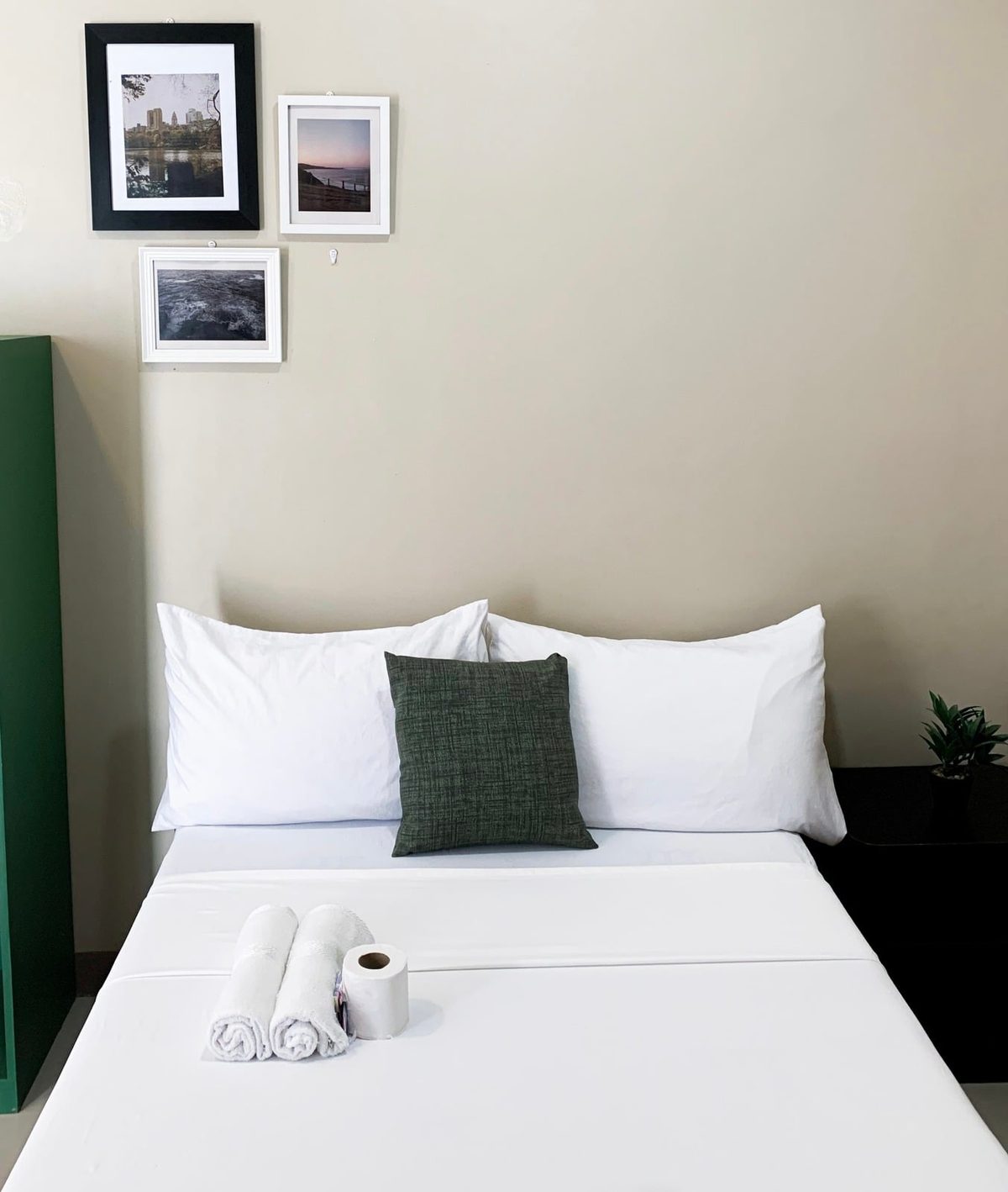 Double Room at Ched's Apartelle